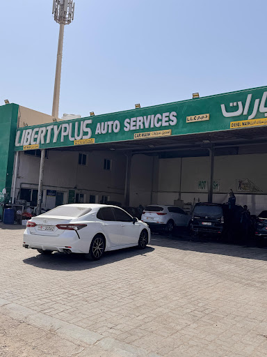 Detailed wheel cleaning service